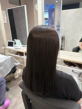 ロング カラー 影田 愛希のヘアスタイル