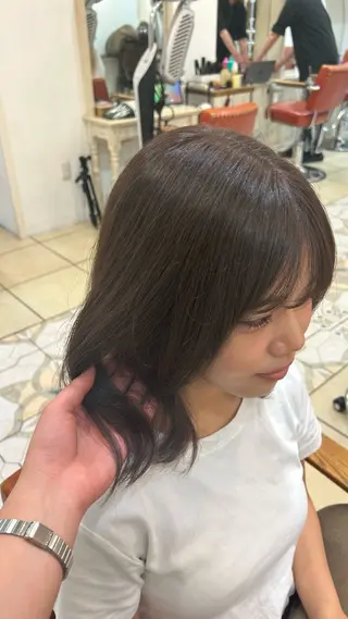 ミディアム 渋谷/原宿 カラー× トリートメント ｻﾜのヘアスタイル