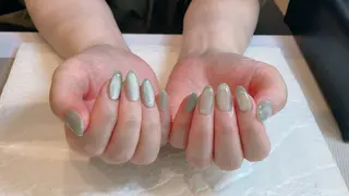 ネイル トータルビューティサロン cure所属・mika nailのネイルデザイン