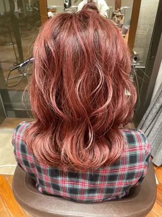 セミロング カラー カットモデル ヨネダのヘアスタイル