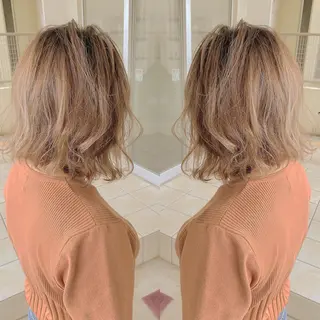 ミディアム カラー grand juteのヘアスタイル