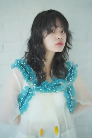 ミディアム 早﨑 映天のヘアスタイル