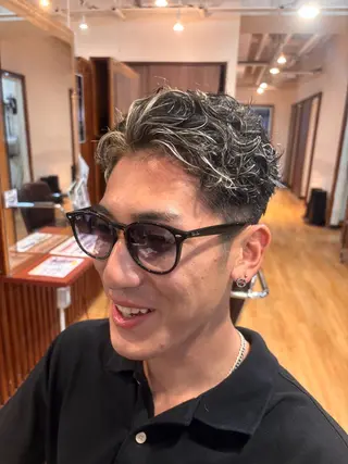 パーマ BLITZ Nana❤️‍🔥のヘアスタイル