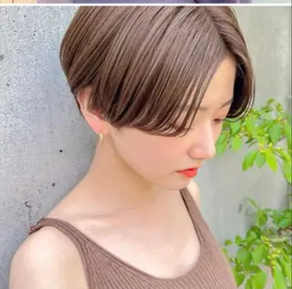 ショート 柴田 日菜子のヘアスタイル