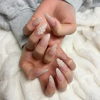 ネイル Lueur nailのネイルデザイン