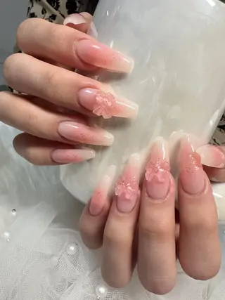 ネイル &ME タカのネイルデザイン