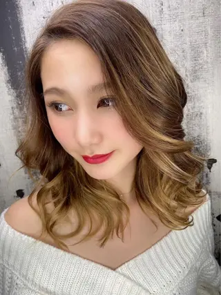 ミディアム カラー ヘアアレンジ new.本川越店所属・くせ毛多毛特化 高橋　淳のヘアスタイル