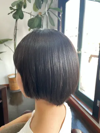 ミディアム La Ruelle yoko🐈髪質改善のヘアスタイル