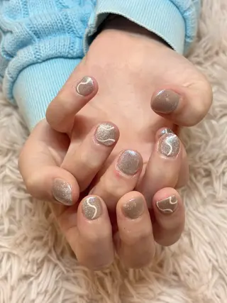 ネイル 伊藤 いちごのネイルデザイン