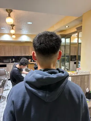 ショート Groomers Tokyo所属・大山慧也/メンズ/ フェード/バーバーのヘアスタイル