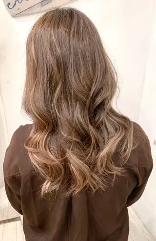 ロング カラー 京都大人女性ショート 徒歩1分/秋山のヘアスタイル