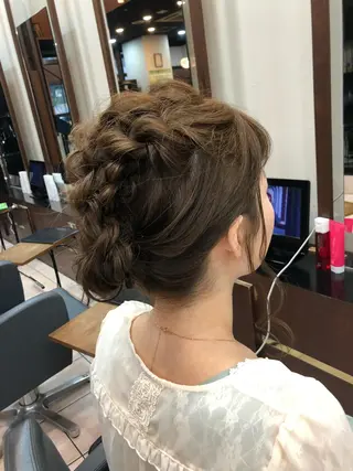 ミディアム ヘアアレンジ SHAFT Ieiriのヘアスタイル