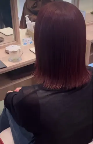 カラー 渡部 優衣のヘアスタイル
