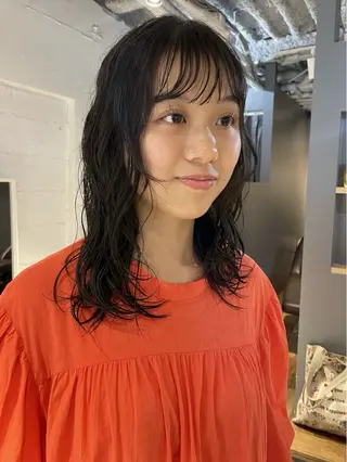 ミディアム パーマ レイヤー×初 パーマ|hinakoのヘアスタイル