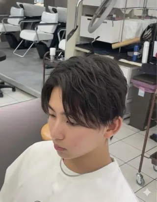 パーマ メンズ 成瀬メンズ パーマ清水大隼のヘアスタイル