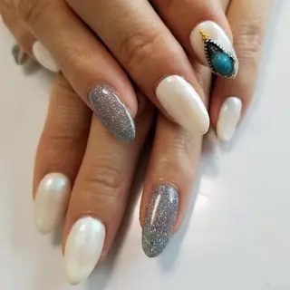 ネイル Nailsalon G.S.F Hisaのネイルデザイン