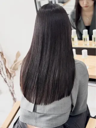 ロング SUZU/岡山/矯正 ブリーチ/レイヤーのヘアスタイル