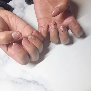 ネイル 🌞💜 KAORI 🌴のネイルデザイン