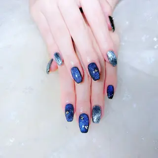ネイル H3 Nail Tsuki🦋💙のネイルデザイン
