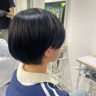 ショート カラー ななみ.⋆𝜗𝜚 艶カラー/まつパのヘアスタイル