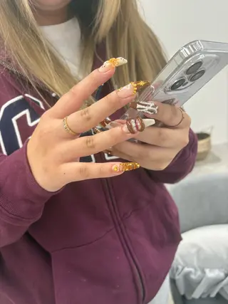 ネイル yuria 🎀海外ネイル🌺のネイルデザイン