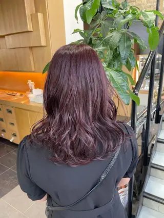 ミディアム 韓国ハイトーン🦋 hikariのヘアスタイル