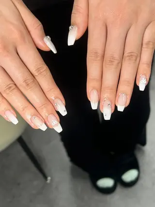 ネイル haku 🤍のネイルデザイン