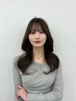 セミロング カラー レイヤーカット顔周り /アレンジ伊藤彪真のヘアスタイル