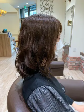 セミロング カラー パーマ 髪質改善&Spa fee南越谷2号店所属・髪質改善/南越谷/ 山岸彩夏のヘアスタイル