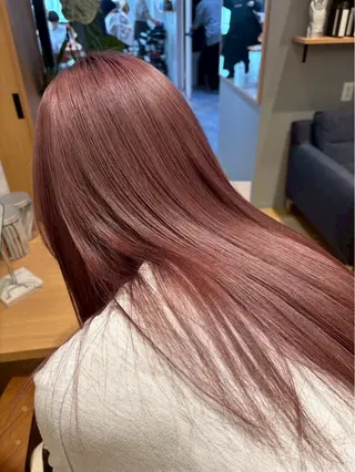 カラー 吉田 莉子のヘアスタイル