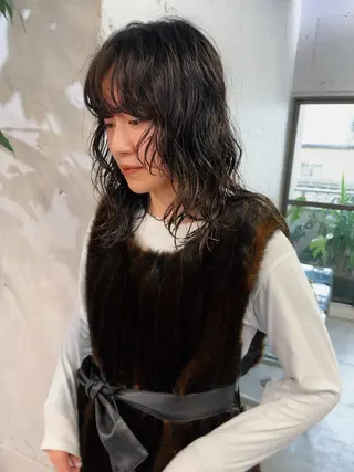 ミディアム ボブとパーマの達人 美容室難民の方は是非のヘアスタイル