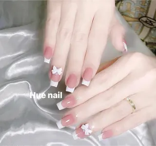 ミディアム HOANG NAILのネイルデザイン