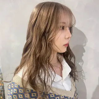 セミロング カラー デザインカラー/パー マ🦖外岡咲希🦖のヘアスタイル