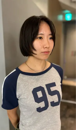 ミディアム ANTI HAKUのヘアスタイル