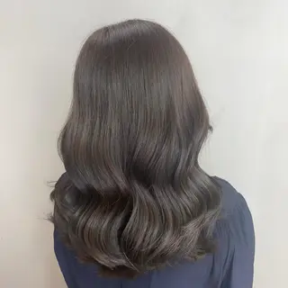 セミロング カラー 🌟🍒ハイトーン 韓国ヘア/ユウミのヘアスタイル