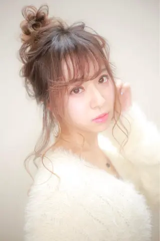 カラー ヘアアレンジ 伊藤 裕貴のヘアスタイル