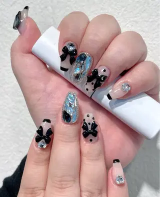 ネイル Lyna 池袋のネイルデザイン