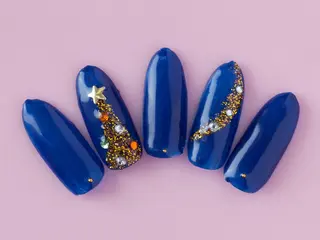 ネイル e.nail所属・和賀井 恵理のネイルデザイン