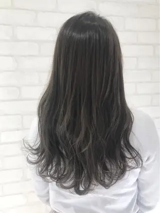 セミロング カラー 高木 麻知子のヘアスタイル