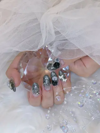 ネイル Cleo🧸伏見店 mikiのネイルデザイン