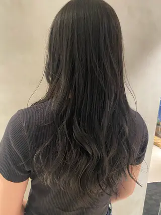 カラー ooit所属・田崎 文香のヘアスタイル