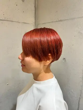 ショート カラー 🦖Maho🦖 ブリーチカラーのヘアスタイル