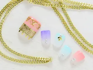 ネイル atelier la vita所属・lavita. mimuraのネイルデザイン