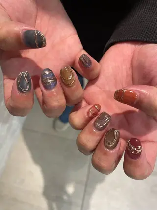 ショート 尾張 玖羽のネイルデザイン