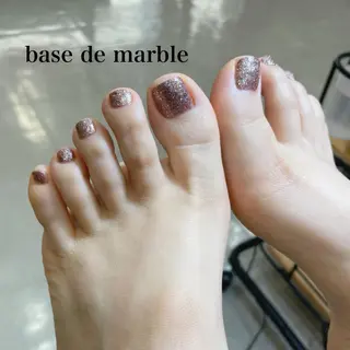 ネイル オモルフィ所属・カラーリスト marumoのヘアスタイル