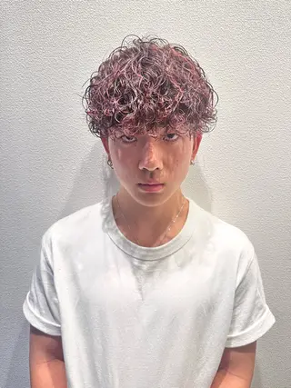 カラー パーマ メンズ コテ巻き風パーマ レイヤーカット ぱるのヘアスタイル