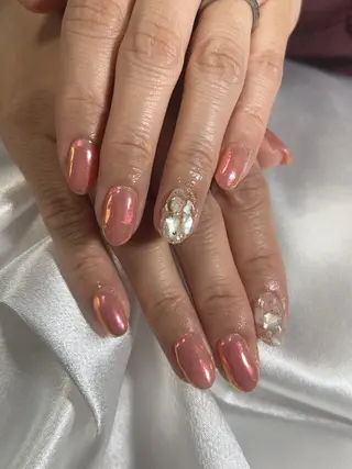 ネイル nail studio Ulu所属・漆崎 茜のネイルデザイン
