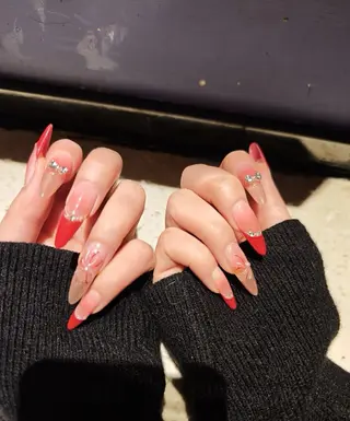 カラー U.mi Nail Salonのネイルデザイン