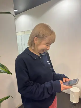 ショート カラー ブリーチカラー/ベー ジュ/Hono🦖のヘアスタイル