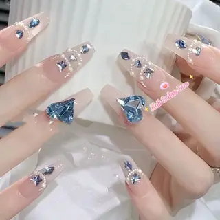 ネイル Sun Nail サン ネイルサロンのネイルデザイン